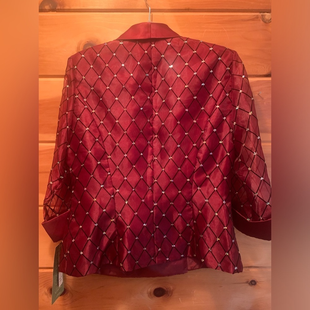 R & M Collection | Jacket Bling Burgundy Sequence 3/4 Sleeve size 10. - Picture 8 of 10